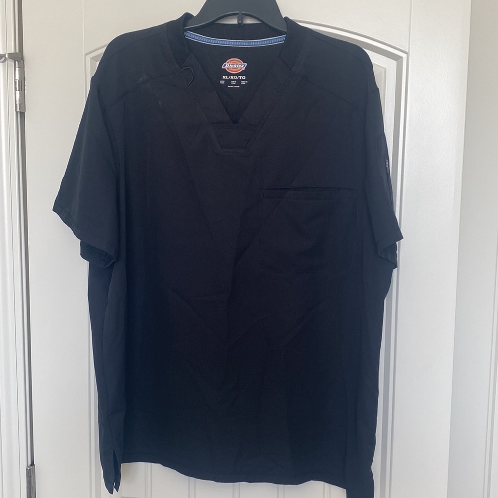 Black scrubs set